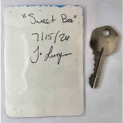 Sweet Bee aceo art card thumbnail 3